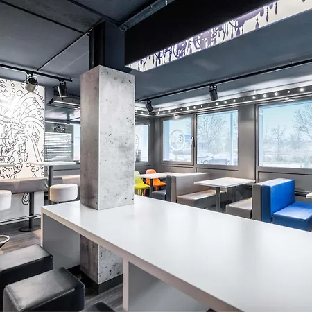 Hotel B&B Hotel Willich 3*