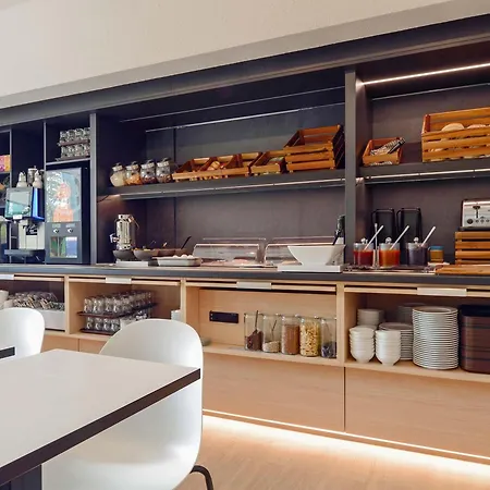 Отель B&B Hotel Willich